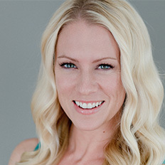 Christina Bluth